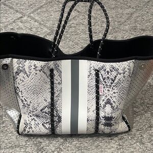 Chic Neoprene Tote with Stripes